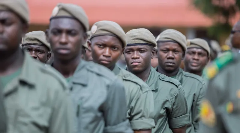 Mali : fin de formation militaire et civique pour 1 539 fonctionnaires