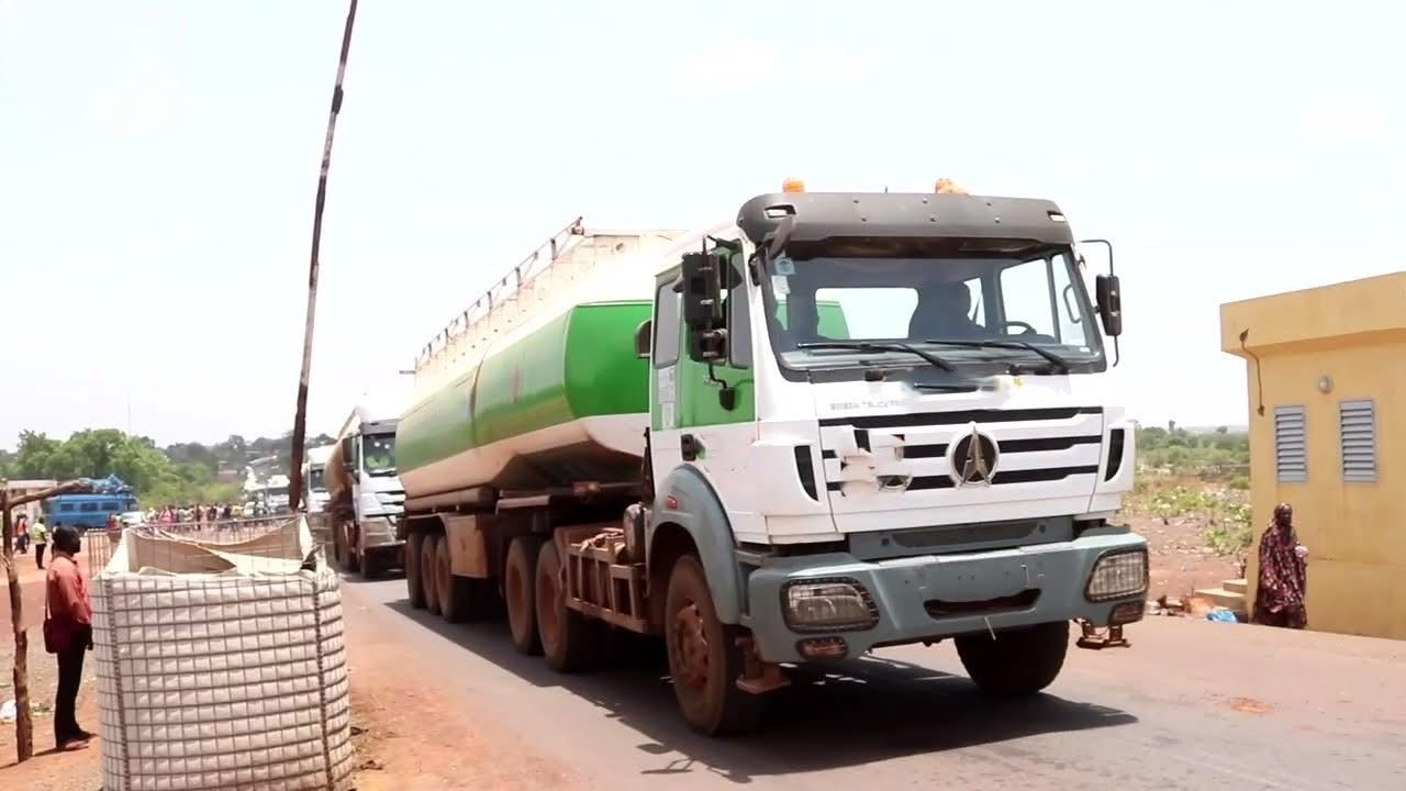 Gestion de la Crise d’hydrocarbure : Des distinctions honorifiques pour les pétroliers, les chauffeurs et leurs apprentis