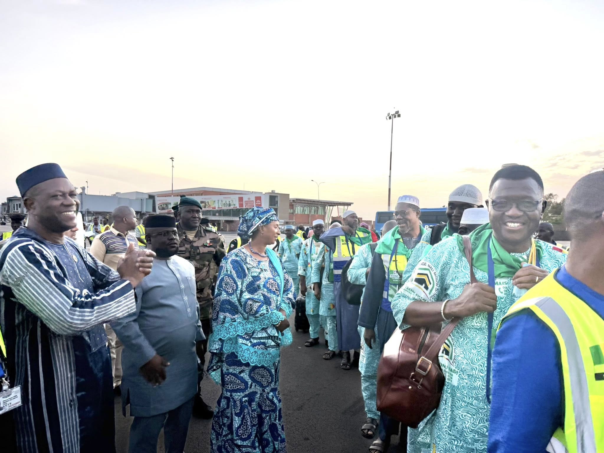 📰 Hadj 2026 : départ du premier contingent de pèlerins maliens vers l’Arabie saoudite